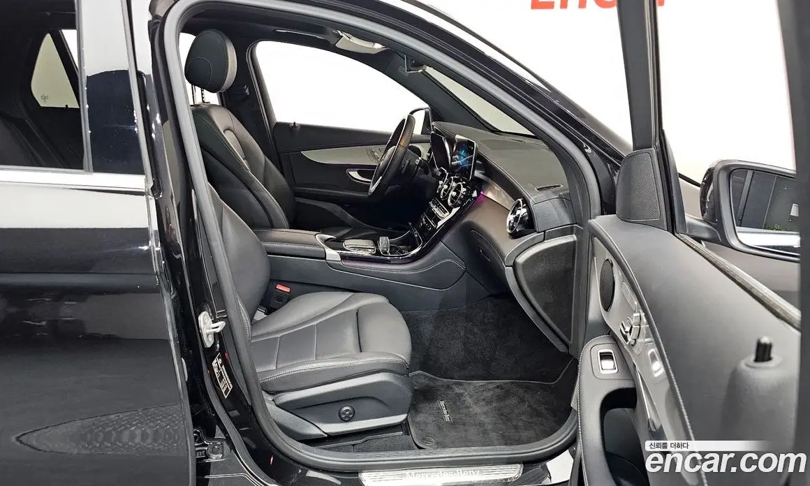 Mercedes-Benz GLC-Class 2021 2.0 автомат (гидро), фото 16 Mercedes-Benz GLC-Class 2021 2.0 автомат (гидро), фото 16