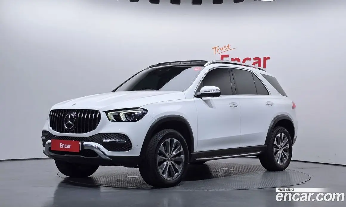 Mercedes-Benz GLE-Class 2022 2.0 автомат (гидро), фото 1 Mercedes-Benz GLE-Class 2022 2.0 автомат (гидро), фото 1