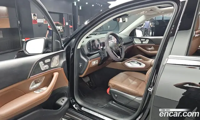 Mercedes-Benz GLE-Class 2025 3.0 автомат (гидро), миниатюра 12