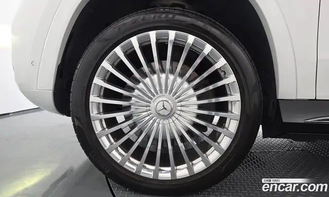 Mercedes-Benz GLS-Class 2021 4.0 автомат (гидро), миниатюра 5