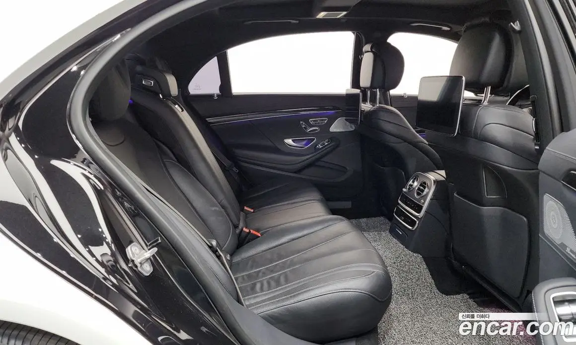 Mercedes-Benz S-Class 2018 3.0 автомат (гидро), фото 17 Mercedes-Benz S-Class 2018 3.0 автомат (гидро), фото 17