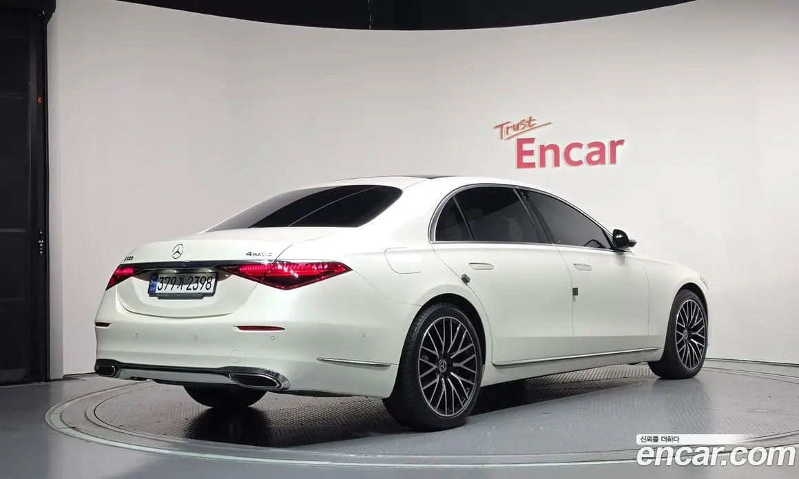 Mercedes-Benz S-Class 2022 4.0 автомат (гидро), фото 2 Mercedes-Benz S-Class 2022 4.0 автомат (гидро), фото 2