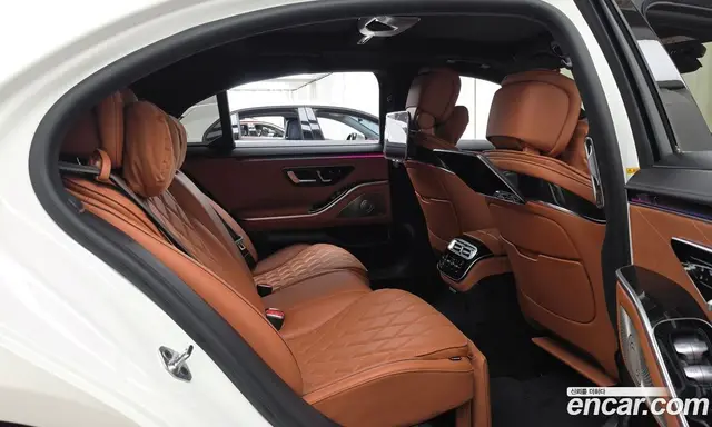 Mercedes-Benz S-Class 2022 4.0 автомат (гидро), миниатюра 12