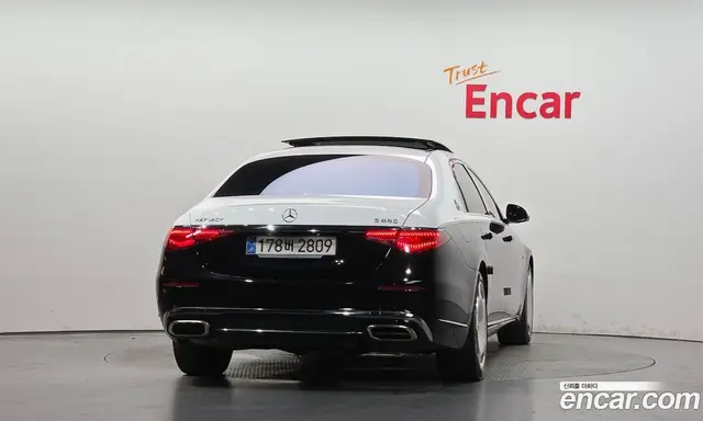 Mercedes-Benz S-Class 2024 4.0 автомат (гидро), миниатюра 4 Mercedes-Benz S-Class 2024 4.0 автомат (гидро), миниатюра 4