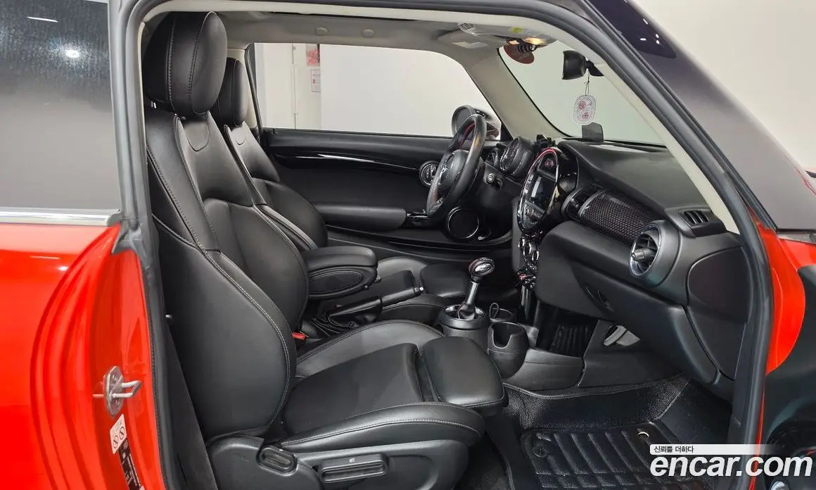 Mini Cooper 2018 2.0 автомат (гидро), фото 16