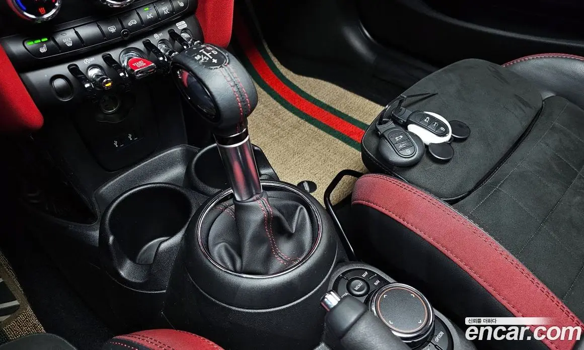 Mini Cooper 2019 2.0 автомат (гидро), фото 12 Mini Cooper 2019 2.0 автомат (гидро), фото 12