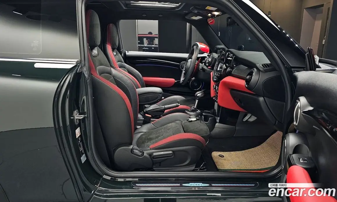 Mini Cooper 2019 2.0 автомат (гидро), фото 16 Mini Cooper 2019 2.0 автомат (гидро), фото 16