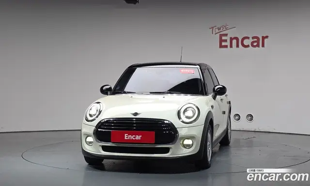 Mini Cooper 2019 1.5 автомат (гидро), миниатюра 2