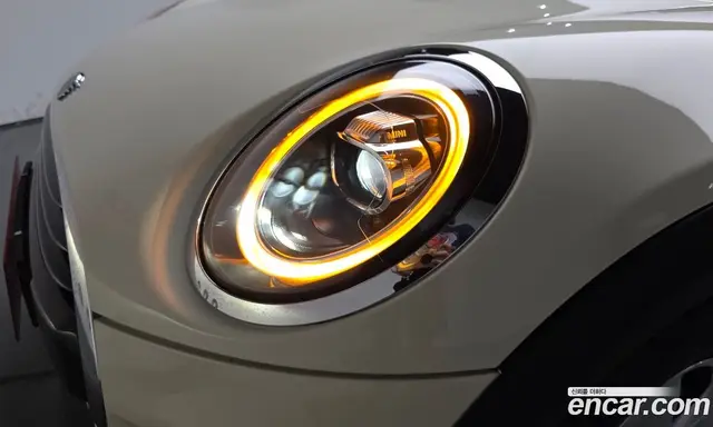 Mini Cooper 2019 1.5 автомат (гидро), миниатюра 7