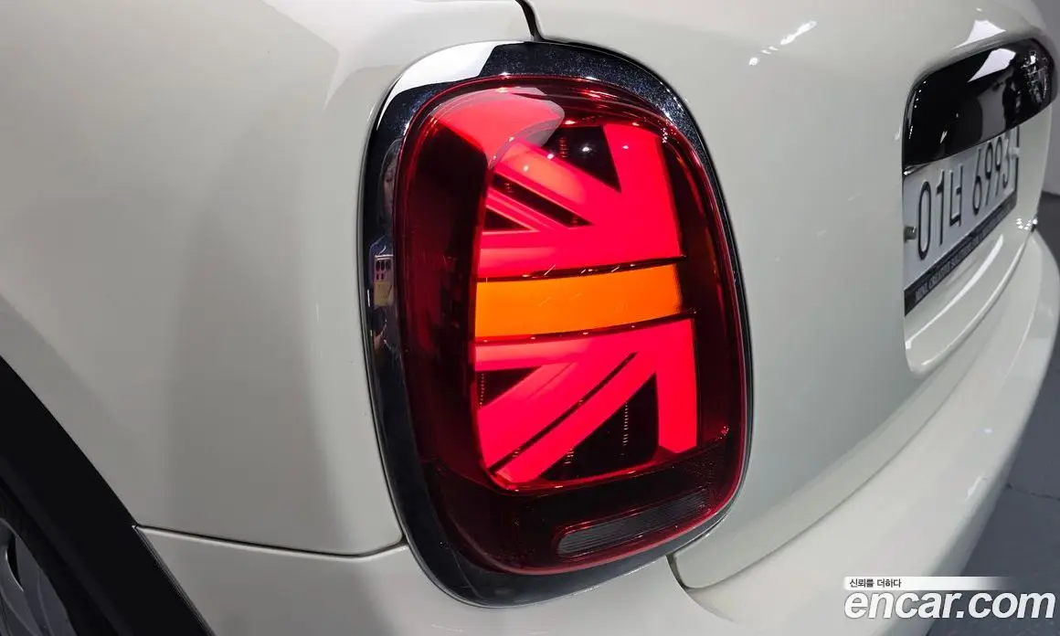Mini Cooper 2019 1.5 автомат (гидро), фото 8