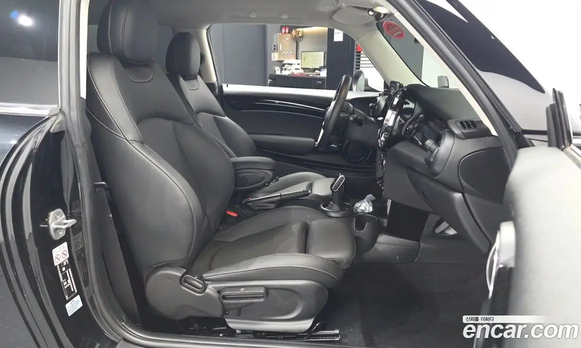 Mini Cooper 2022 1.5 автомат (гидро), фото 16