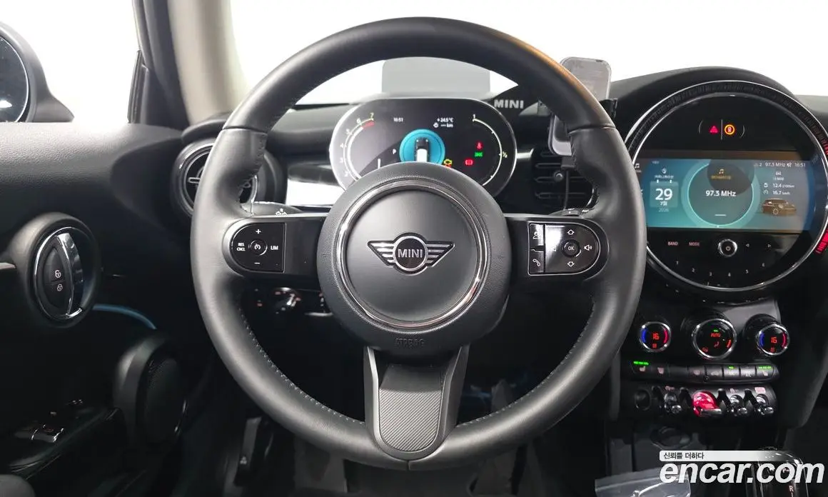Mini Cooper 2022 1.5 автомат (гидро), фото 18