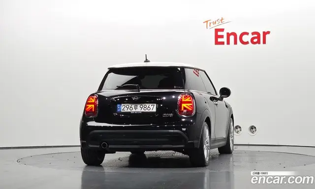 Mini Cooper 2022 1.5 автомат (гидро), миниатюра 4