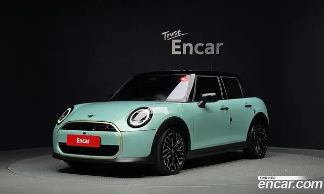 Mini Cooper, 2025, 7 207 км