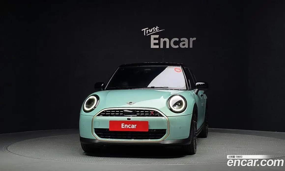 Mini Cooper 2025 2.0 автомат (гидро), фото 3