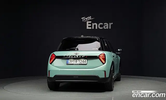 Mini Cooper 2025 2.0 автомат (гидро), миниатюра 4