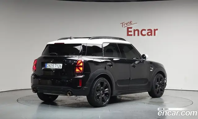 Mini Countryman, 2023, 40 383 км