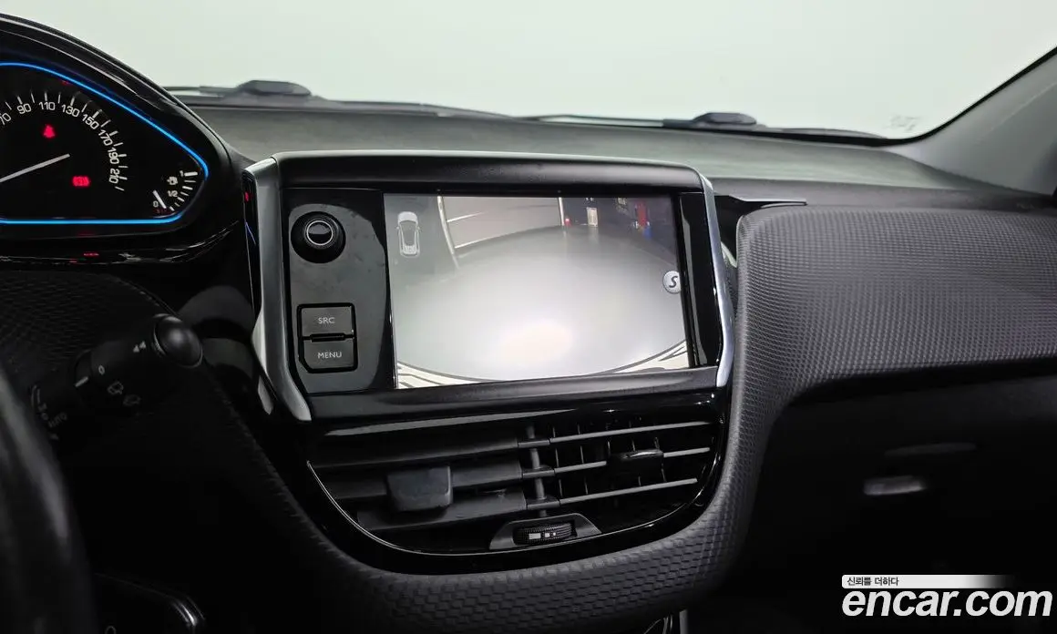 Peugeot 2008 2017 1.6 автомат (гидро), фото 20 Peugeot 2008 2017 1.6 автомат (гидро), фото 20