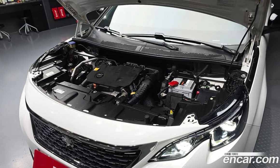 Peugeot 3008 2019 1.5 автомат (гидро), фото 6
