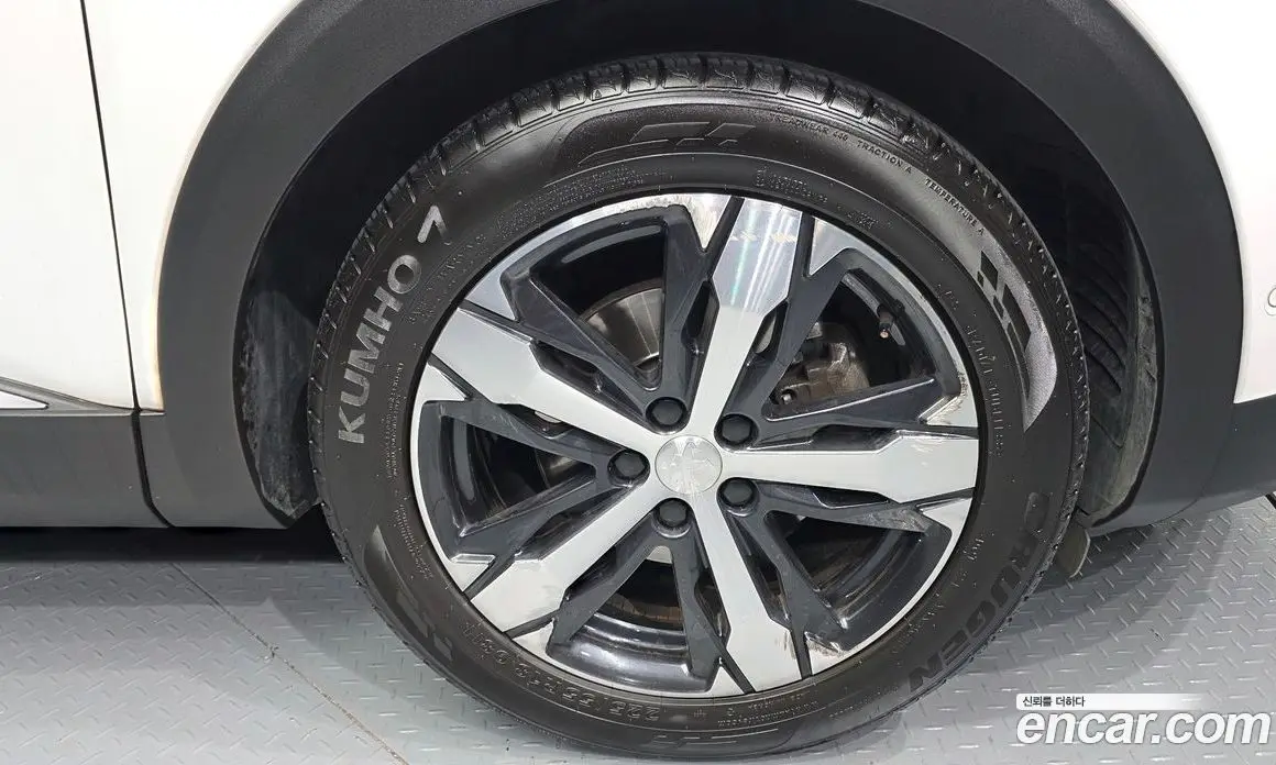 Peugeot 3008 2019 1.5 автомат (гидро), фото 7