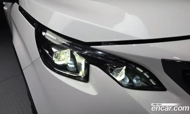 Peugeot 3008 2019 1.5 автомат (гидро), миниатюра 8