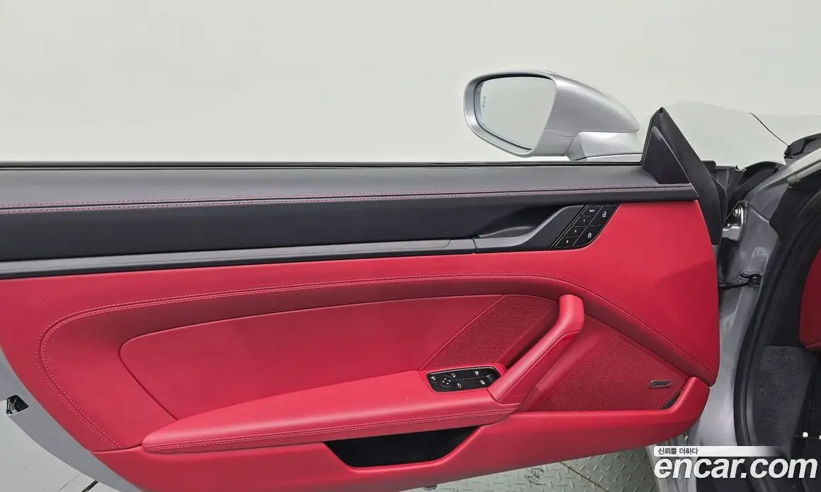 Porsche 911 2024 3.6 автомат (гидро), фото 14 Porsche 911 2024 3.6 автомат (гидро), фото 14