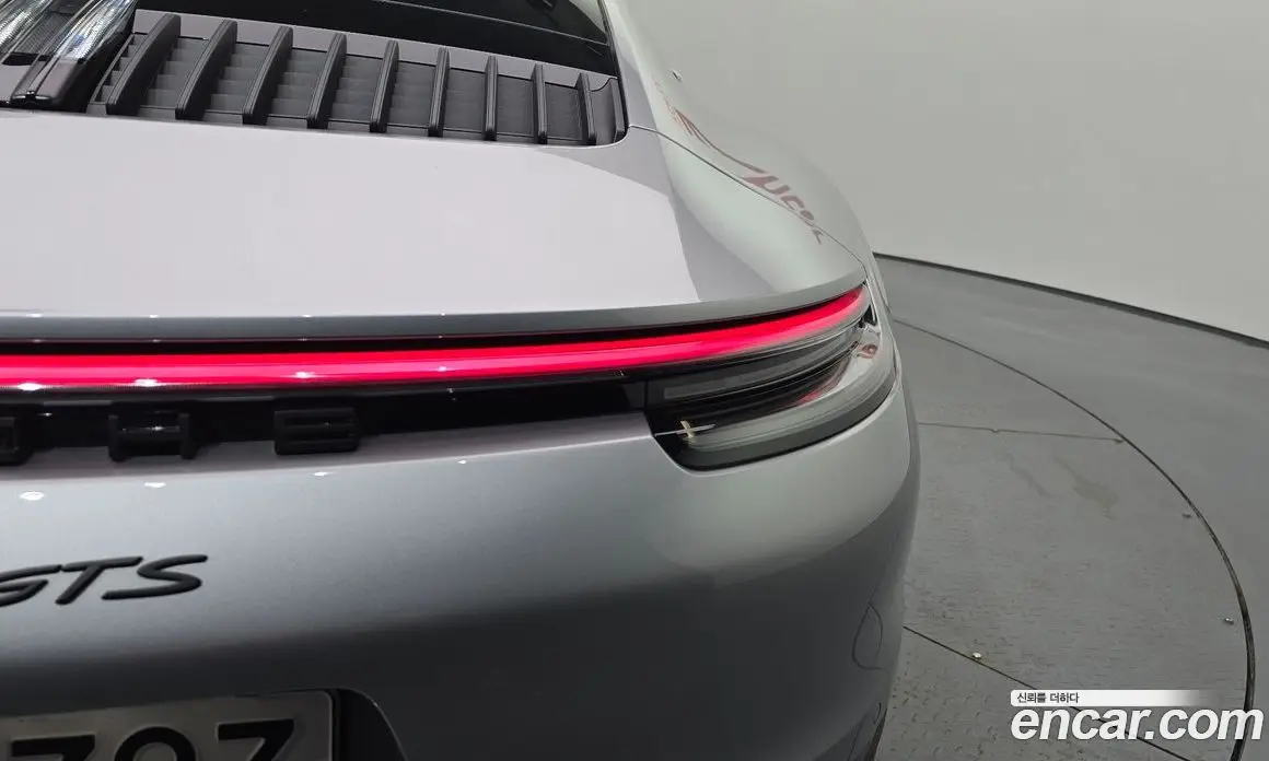 Porsche 911 2024 3.6 автомат (гидро), фото 9 Porsche 911 2024 3.6 автомат (гидро), фото 9