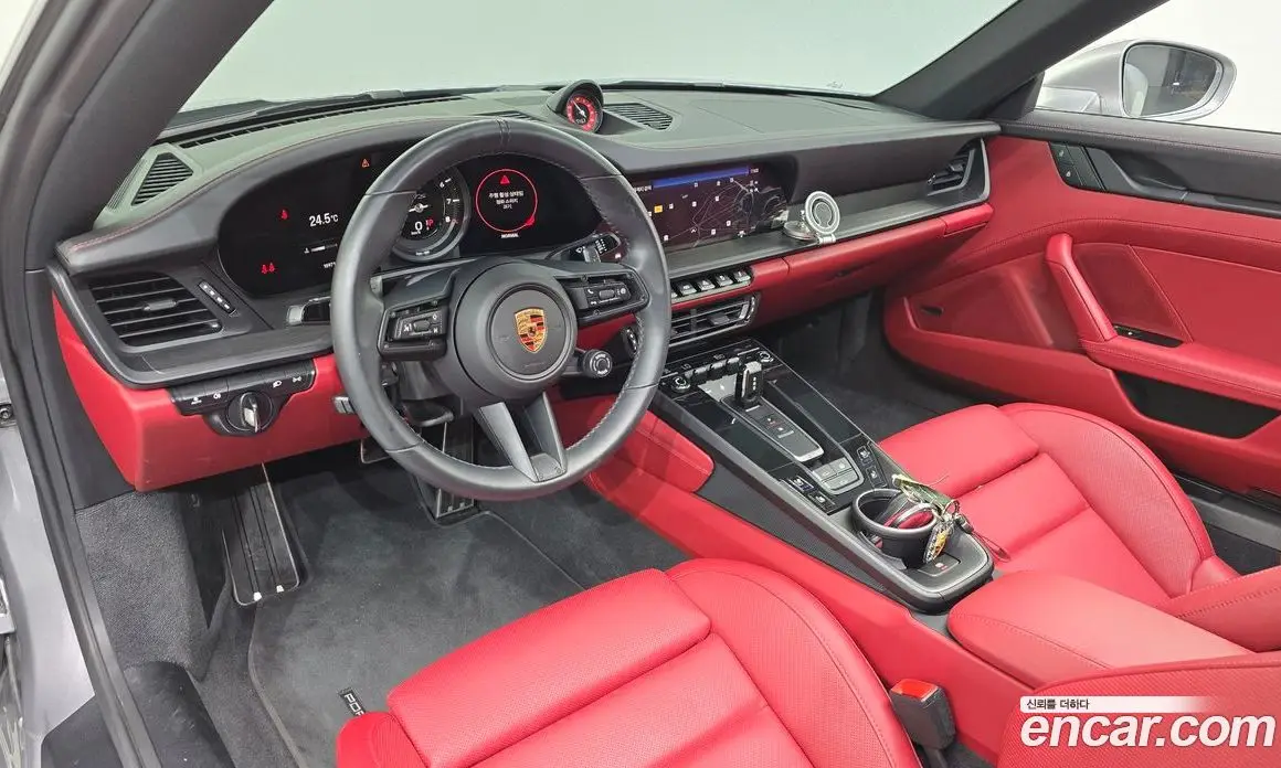 Porsche 911 2024 3.6 автомат (гидро), фото 10 Porsche 911 2024 3.6 автомат (гидро), фото 10