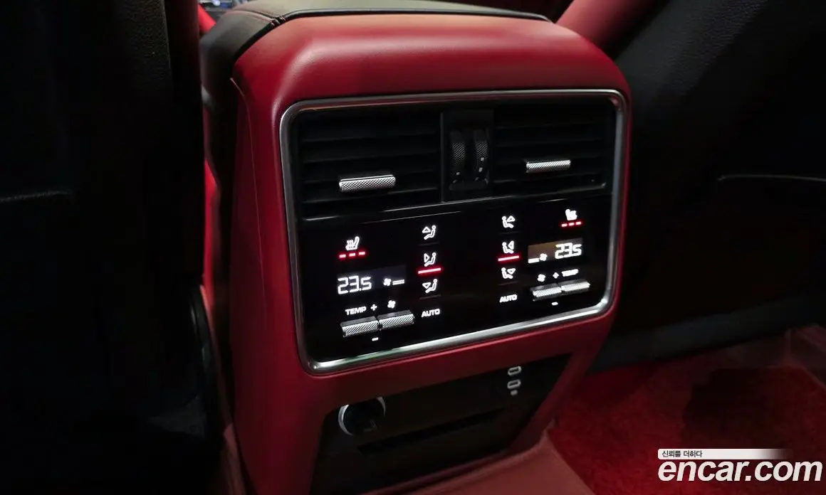 Porsche Cayenne 2023 3.0 автомат (гидро), фото 17