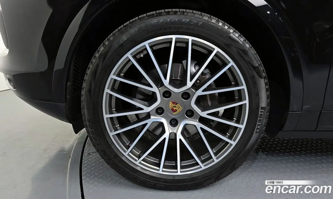 Porsche Cayenne 2023 3.0 автомат (гидро), фото 5