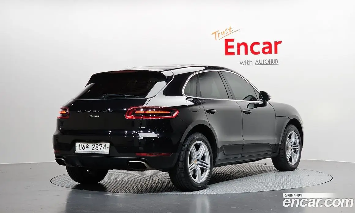 Porsche Macan 2018 2.0 автомат (гидро), фото 1 Porsche Macan 2018 2.0 автомат (гидро), фото 1