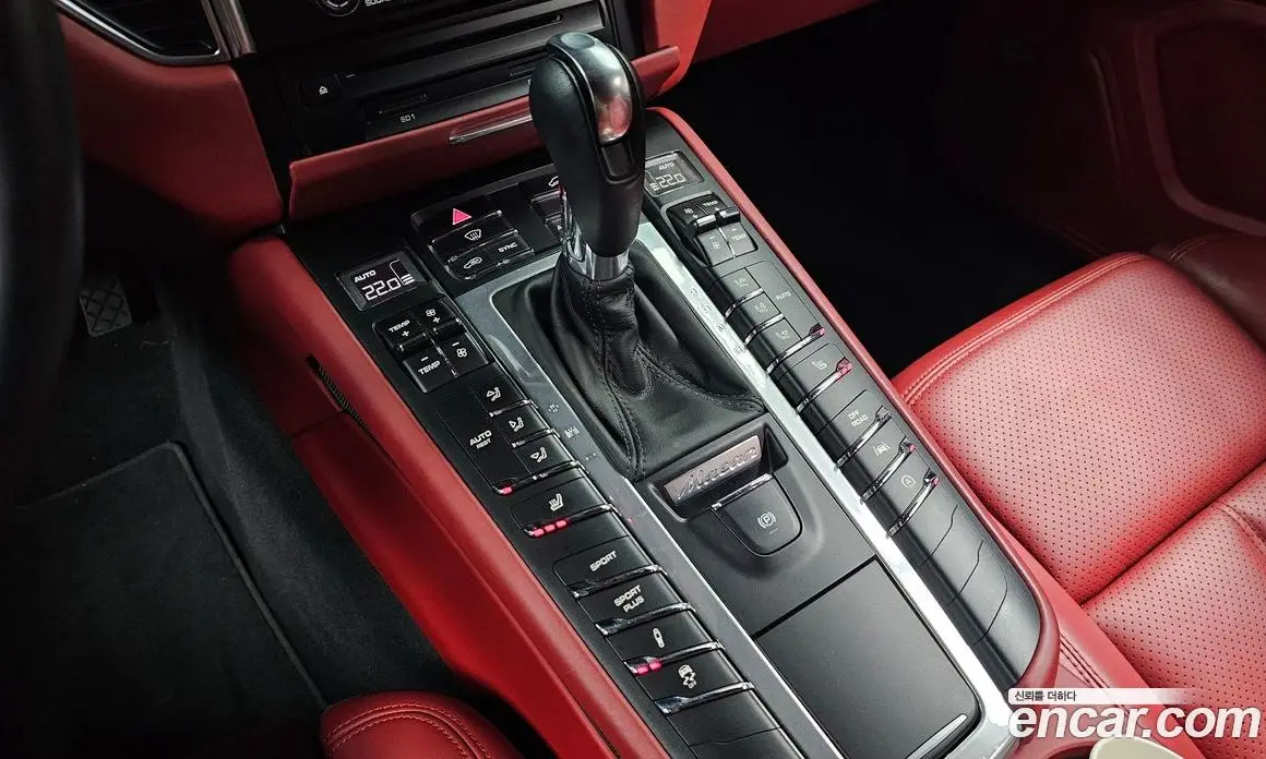 Porsche Macan 2018 2.0 автомат (гидро), фото 11 Porsche Macan 2018 2.0 автомат (гидро), фото 11
