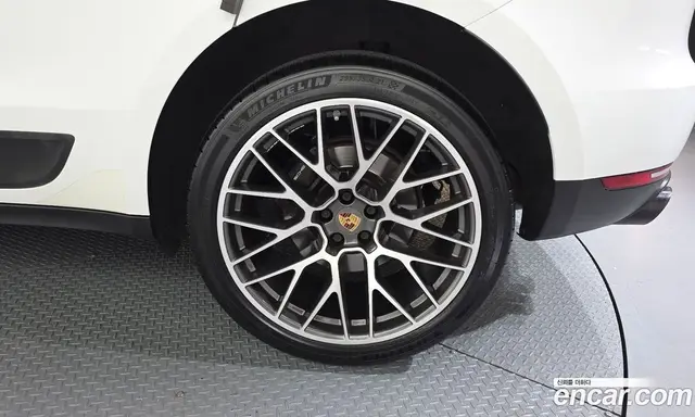 Porsche Macan 2021 2.0 автомат (гидро), миниатюра 6 Porsche Macan 2021 2.0 автомат (гидро), миниатюра 6
