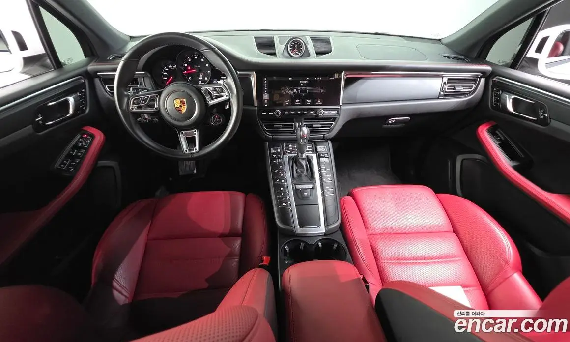 Porsche Macan 2021 2.0 автомат (гидро), фото 9 Porsche Macan 2021 2.0 автомат (гидро), фото 9