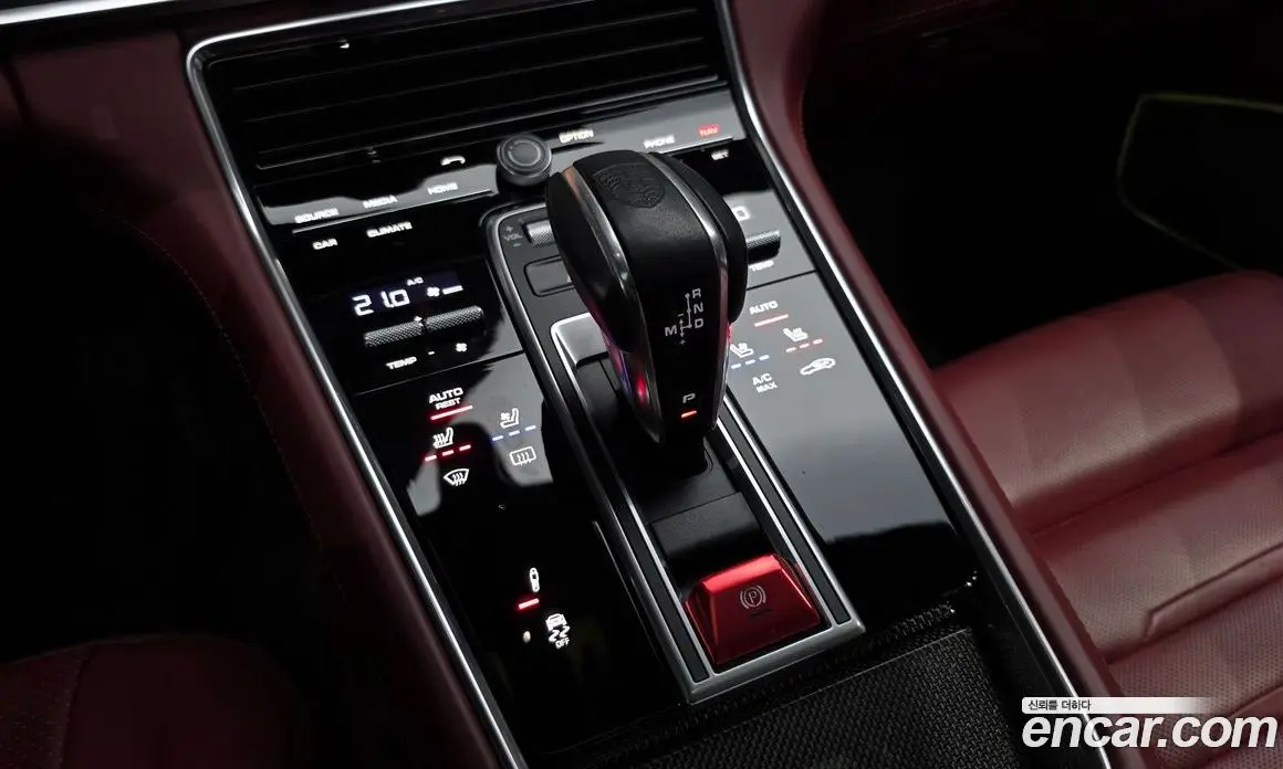 Porsche Panamera 2018 4.0 автомат (гидро), фото 12 Porsche Panamera 2018 4.0 автомат (гидро), фото 12
