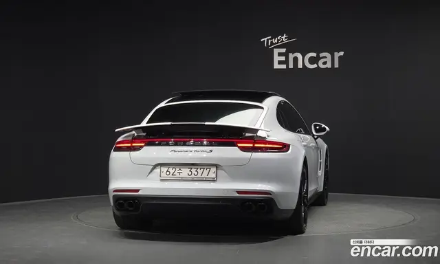 Porsche Panamera 2018 4.0 автомат (гидро), миниатюра 4 Porsche Panamera 2018 4.0 автомат (гидро), миниатюра 4