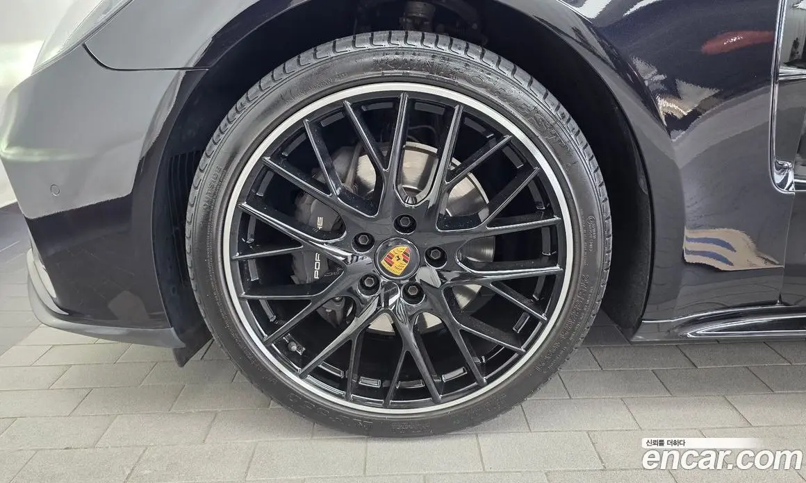 Porsche Panamera 2023 2.9 автомат (гидро), фото 4