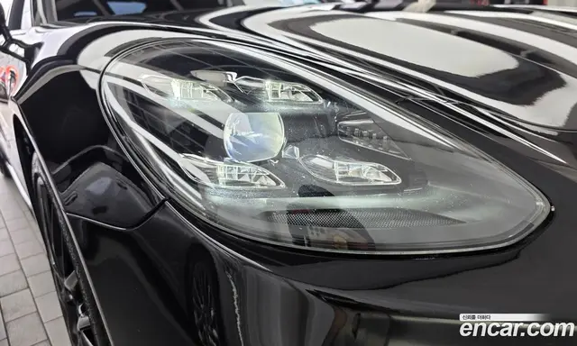 Porsche Panamera 2023 2.9 автомат (гидро), миниатюра 7