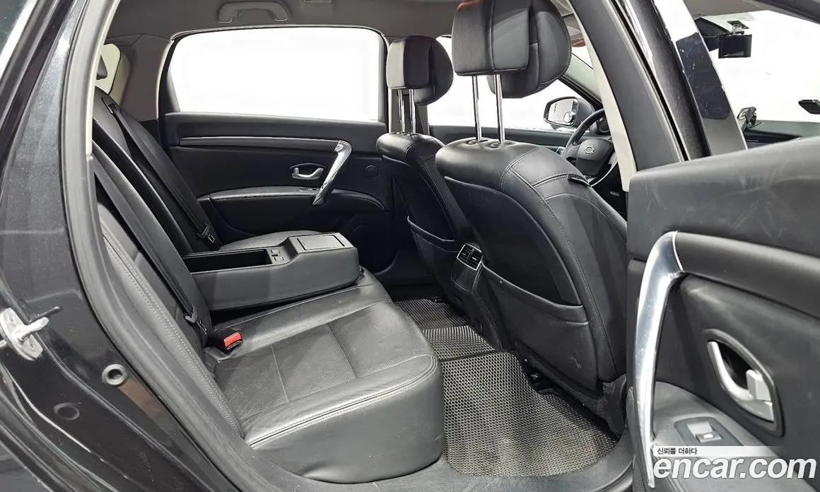 Renault (Samsung) SM7 2016 2.0 автомат (гидро), фото 18 Renault (Samsung) SM7 2016 2.0 автомат (гидро), фото 18