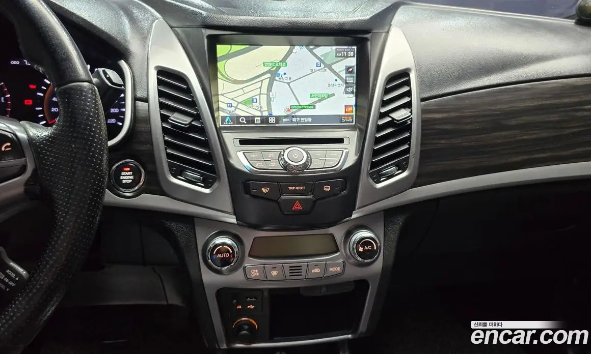 SsangYong Korando 2014 2.0 автомат (гидро), фото 20 SsangYong Korando 2014 2.0 автомат (гидро), фото 20