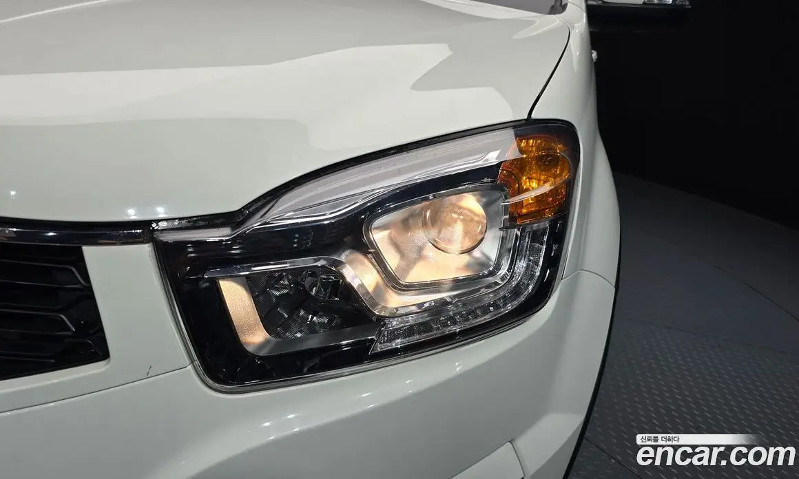 SsangYong Korando 2014 2.0 автомат (гидро), фото 8 SsangYong Korando 2014 2.0 автомат (гидро), фото 8