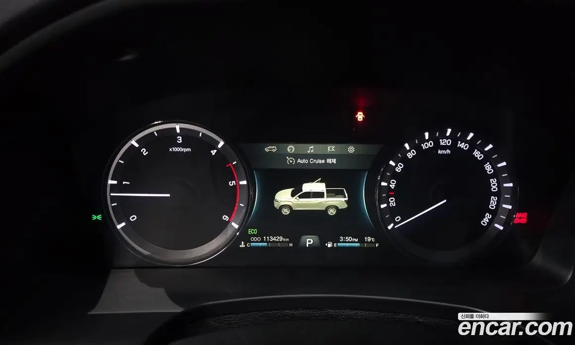 SsangYong Rexton 2018 2.2 автомат (гидро), фото 11