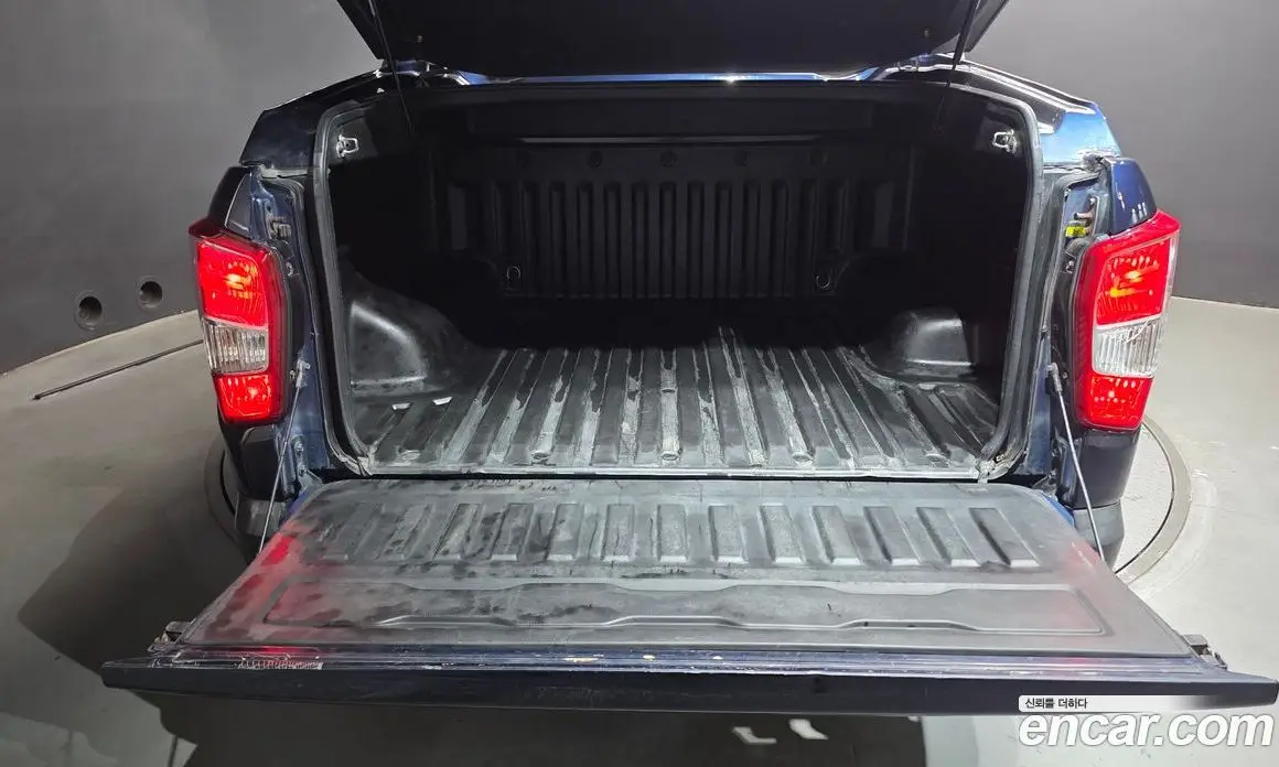 SsangYong Rexton 2018 2.2 автомат (гидро), фото 20