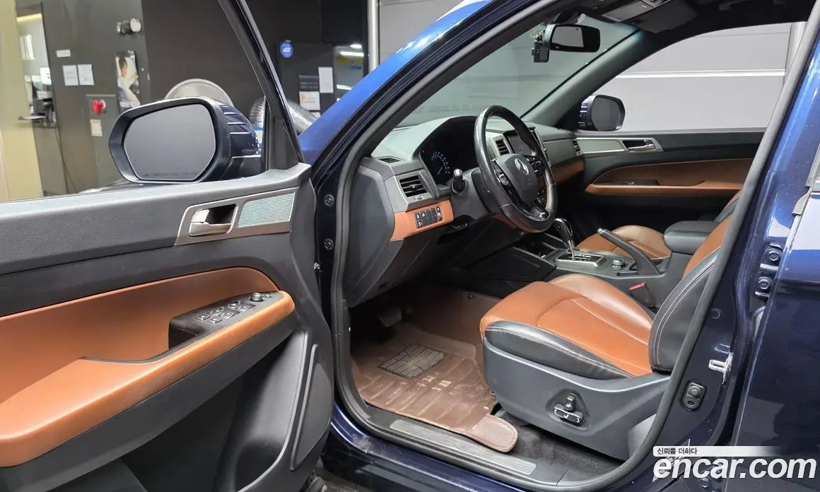 SsangYong Rexton 2018 2.2 автомат (гидро), фото 10
