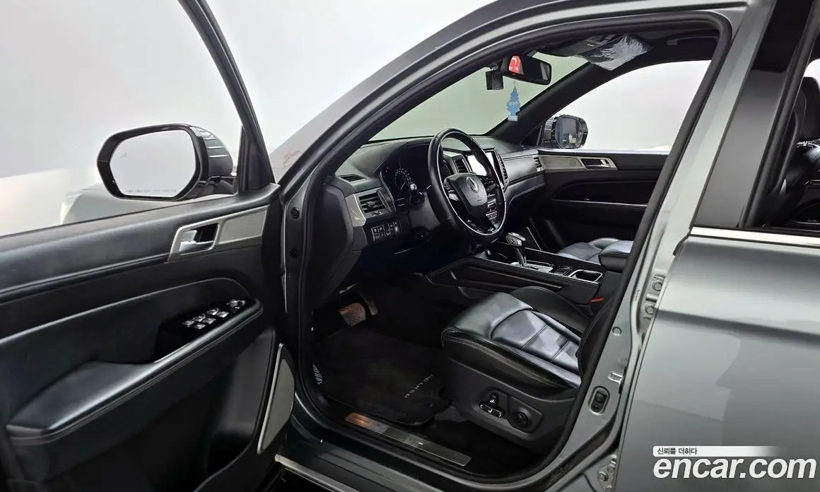 SsangYong Rexton 2019 2.2 автомат (гидро), фото 12 SsangYong Rexton 2019 2.2 автомат (гидро), фото 12