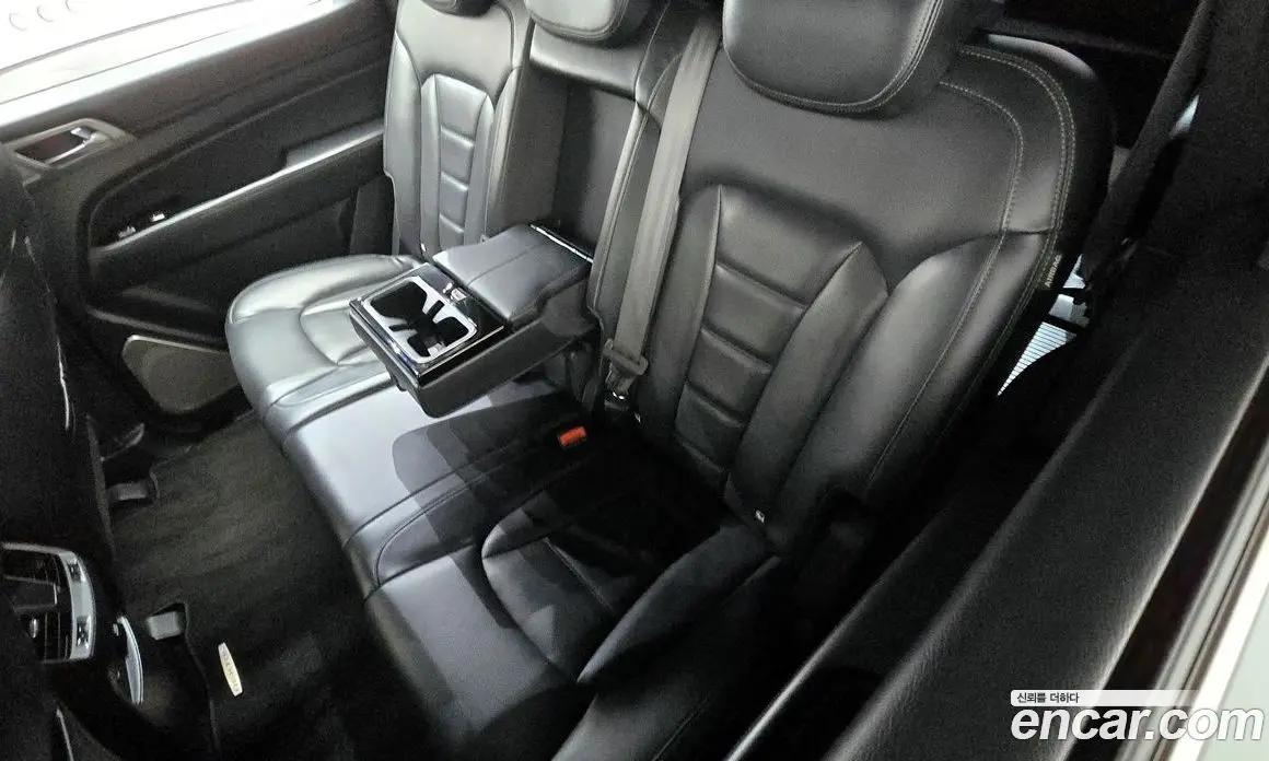 SsangYong Rexton 2019 2.2 автомат (гидро), фото 17 SsangYong Rexton 2019 2.2 автомат (гидро), фото 17