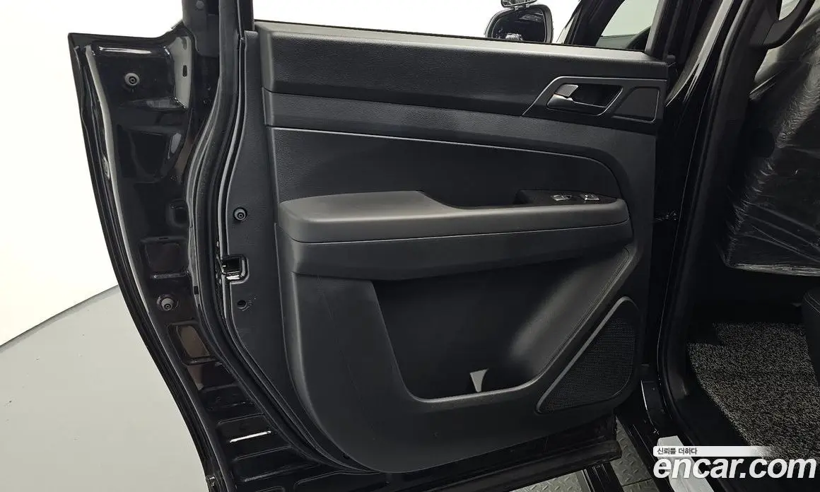 SsangYong Rexton 2022 2.2 автомат (гидро), фото 14