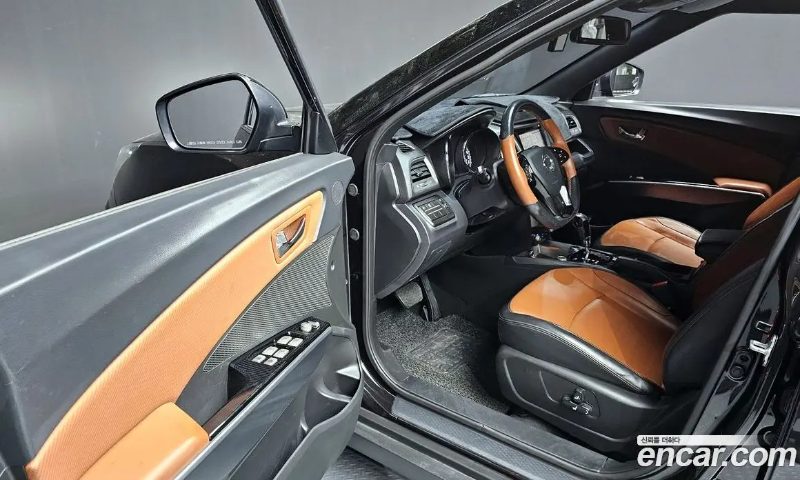SsangYong TIBOLI 2017 1.6 автомат (гидро), фото 13