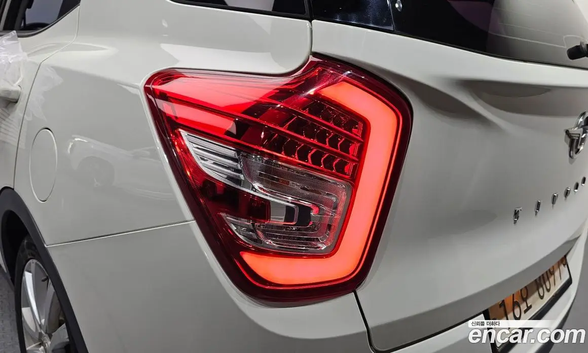 SsangYong TIBOLI 2017 1.6 автомат (гидро), фото 9