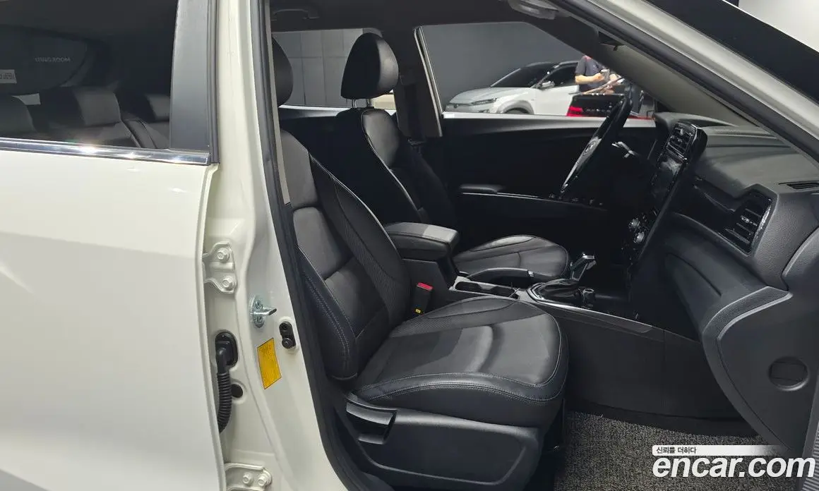 SsangYong TIBOLI 2019 1.5 автомат (гидро), фото 15 SsangYong TIBOLI 2019 1.5 автомат (гидро), фото 15